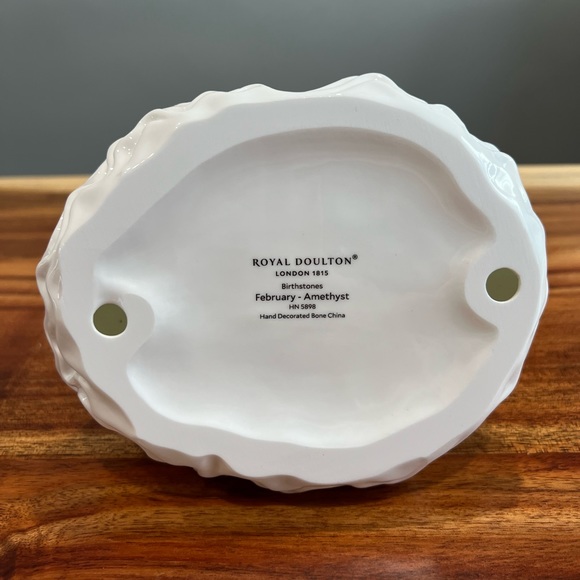 NWT Royal Doulton Birthstone Petite Figurine - February/Amethyst (HN5989) - Picture 4 of 8